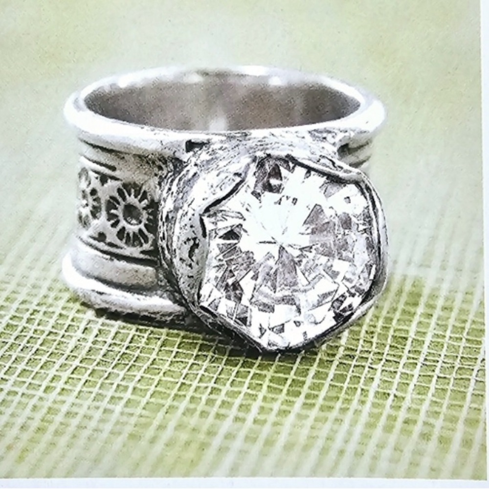 Silpada "Queen for a Day" Silver Ring with Clear Gemstone size 6
